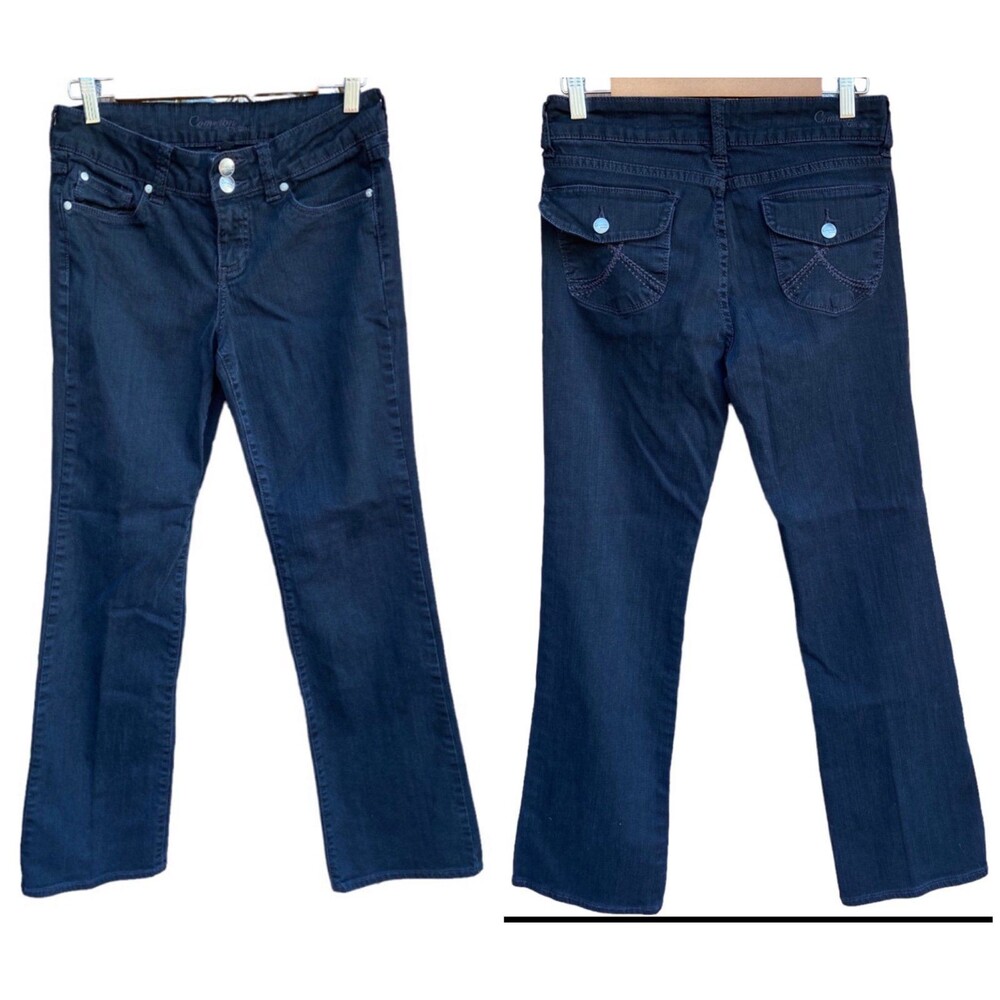 Common genes black straight leg Jeans Back flat pockets Mid rise Sz 6 W31 L30.5